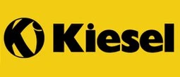 Kiesel Keramische Fliesen und Naturstein sind hoch dekorativ und eignen sich als robustes Belagsmaterial für private, öffentliche und gewerbliche Räumlichkeiten. Sie verschönern Bäder und Toiletten, kommen aufgrund ihrer besonders vorteilhaften Eigenschaften in puncto Reinigung und Pflege aber auch in Küchen und Schwimmbädern jeder Größe zum Einsatz. Nicht zuletzt sind sie perfekt für die Verlegung auf Balkonen und Terrassen sowie in anderen Außenbereichen geeignet und verleihen jedem Platz einen besonderen Charme.